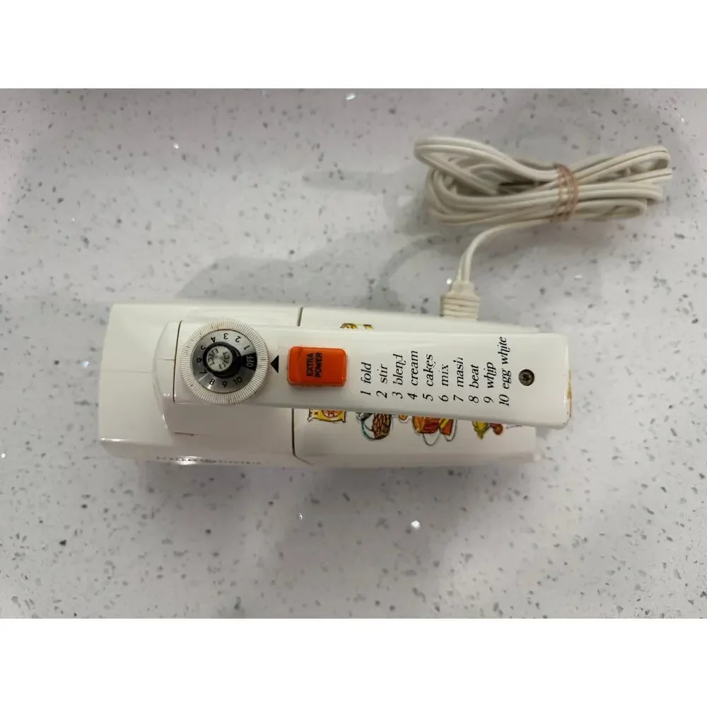 General Electric GE 10 Speed Hand PMixer D1-3574 NO ATTACHMENTS